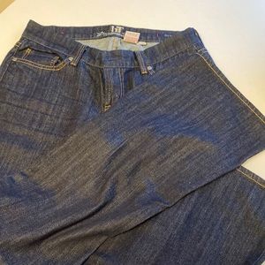 !It Women’s jeans size 29 short